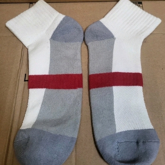Jordan Retro Quarter Top Socks Lot Of 4 - Picture 9 of 10